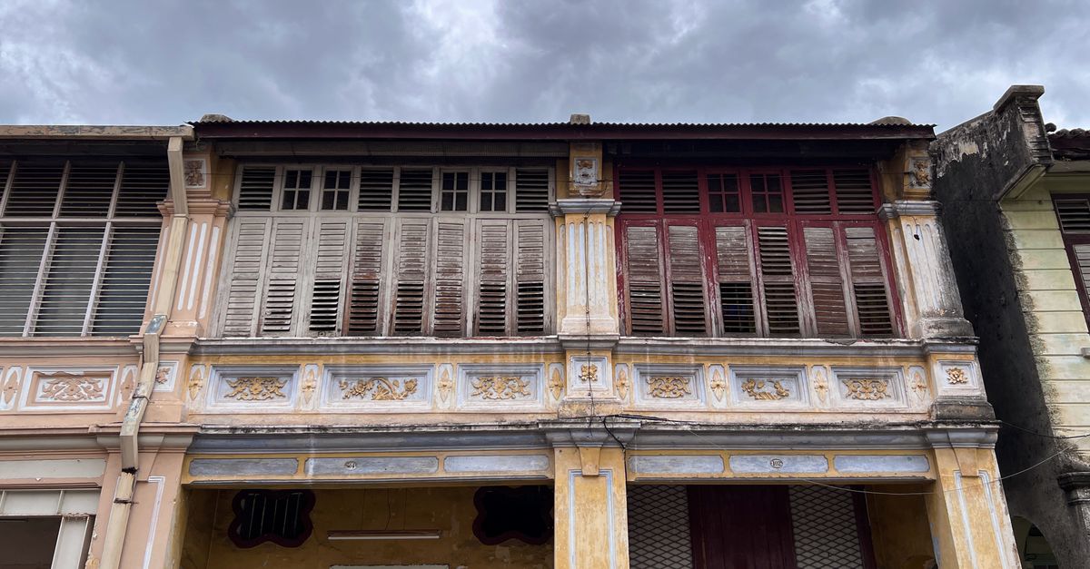 découvrez les attractions de george town : patrimoine colonial, street art, temples et saveurs locales à explorer lors de votre séjour.