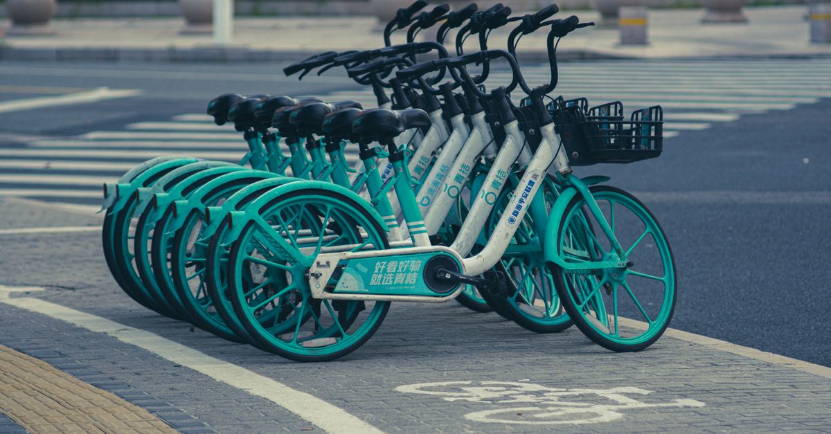 rapid ride-matching service connecting passengers with drivers for safe and convenient journeys.