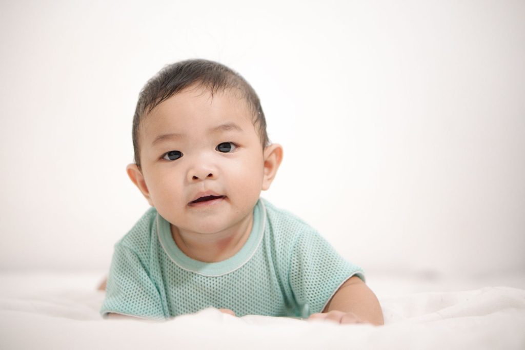 Simulateur de budget bébé en Malaisie : anticiper les dépenses de la grossesse à la première année