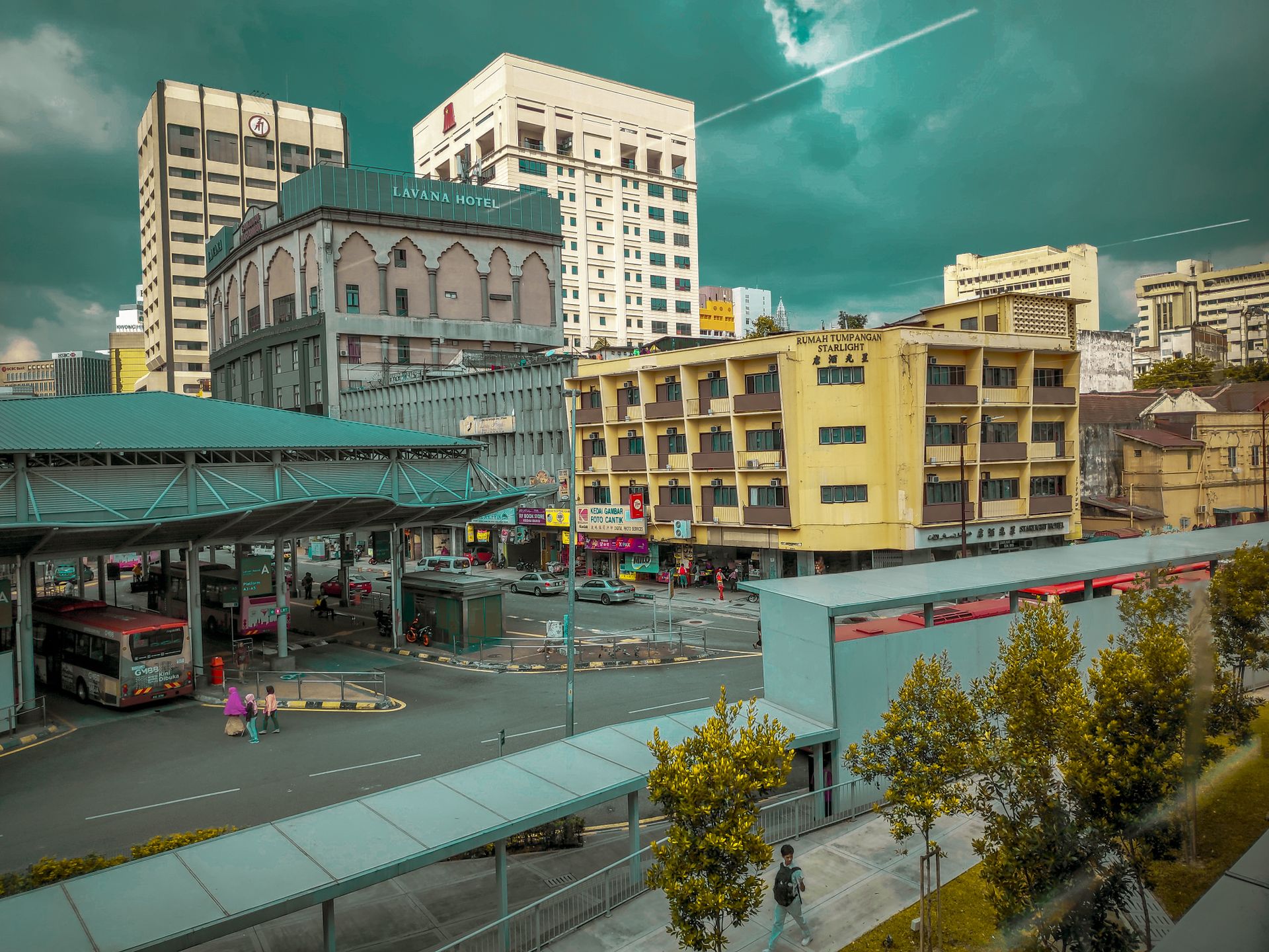 Rues animées de Chinatown à Kuala Lumpur