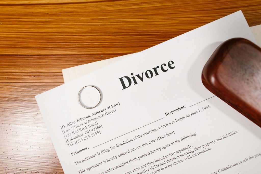 Simulateur du coût d&rsquo;un divorce en Malaisie : tout savoir sur la procédure, les honoraires d’avocat et les délais